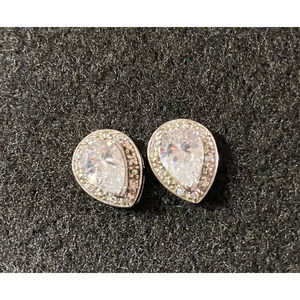 Vintage Sterling Silver Tear Drop Pierce Earrings Clear Crystals 3.55g